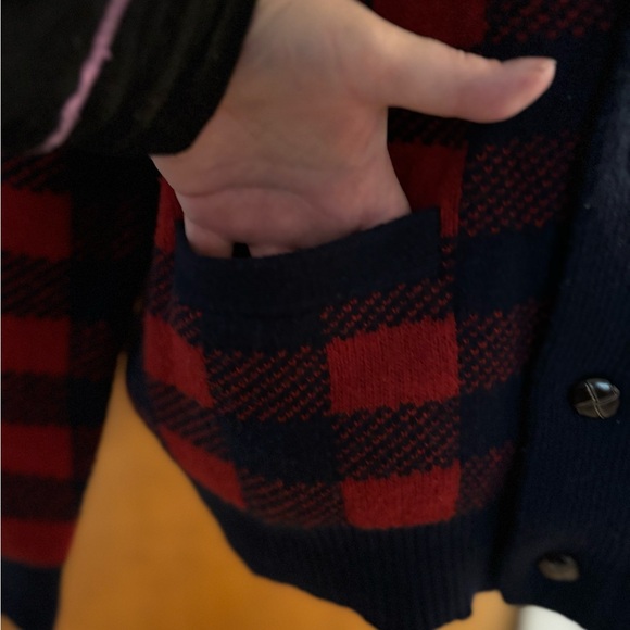 J.Crew button cardigan sweater. Buffalo check. Vintage - Picture 6 of 6